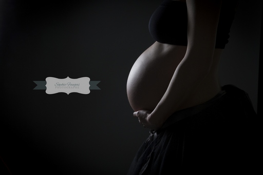 Photographe grossesse maternité • Delphine Chevallier • Le Mans